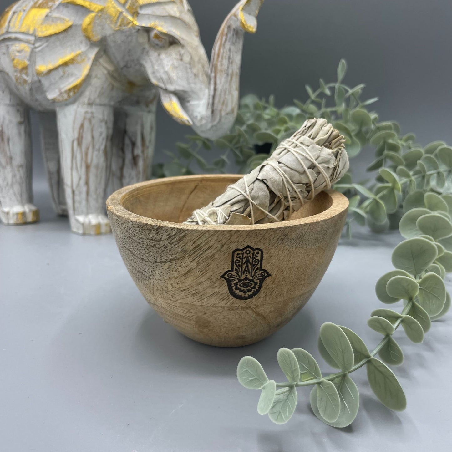 Wooden Smudge / Smoke Cleansing and Ritual Offering Bowl | Hand of Hamsa Engraving