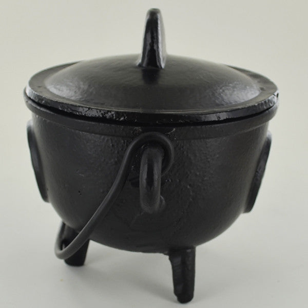 Cast Iron Cauldron engraved with the Pentagram | 11.5 cm Width | Witch Altar | Pagan