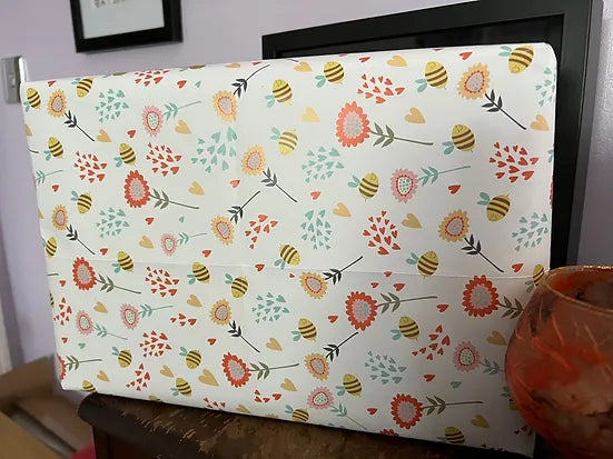 Bee Wrapping paper | Gift Wrap | 2 x sheet 700x500 | Bee