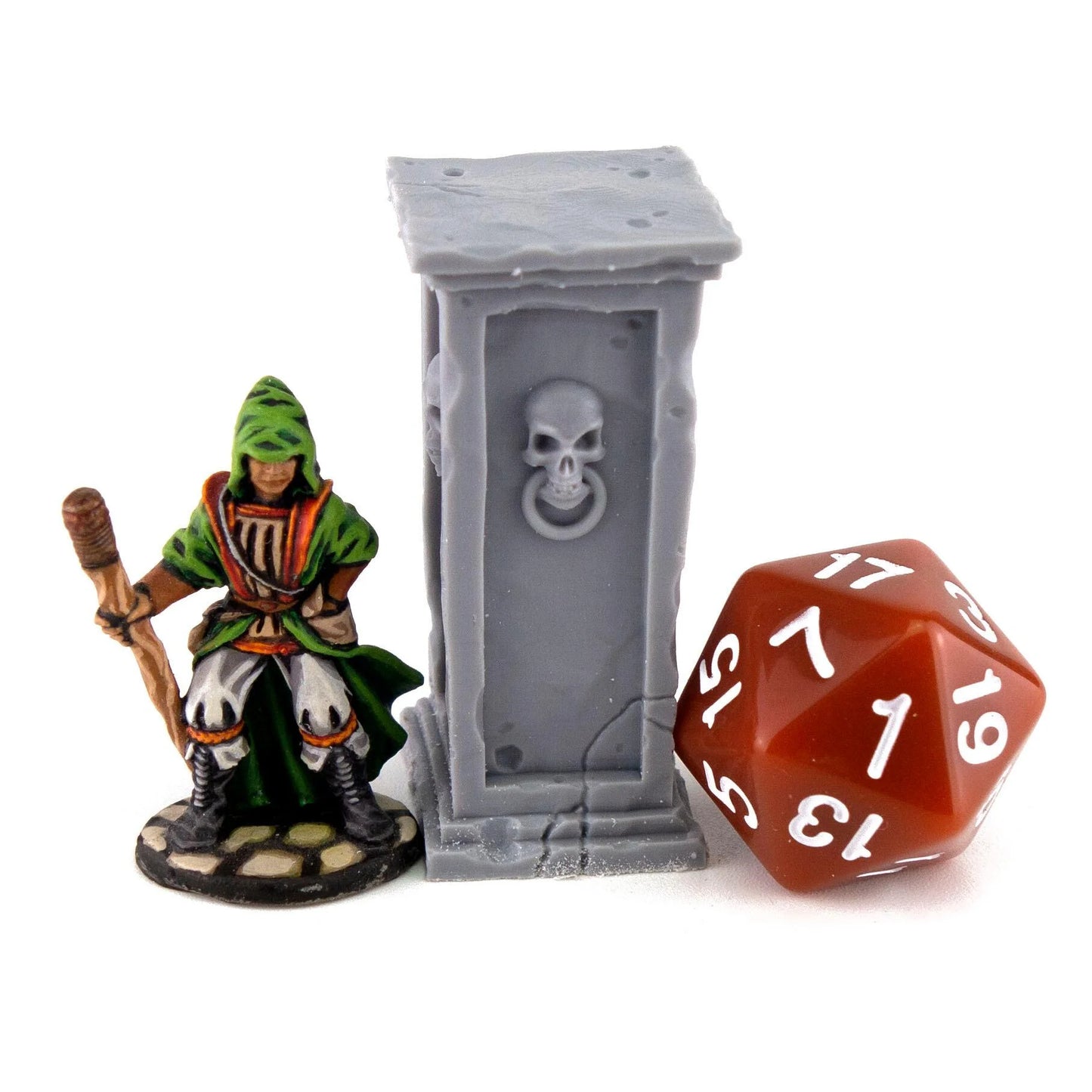 Dungeon and Dragon Scenery | Dungeon Gravetard Scatter | Gargoyle Pillars x 3 | RPG Scenery | Legend Games