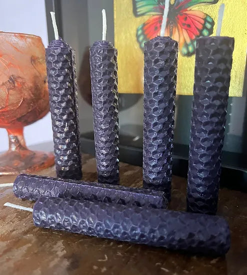 Beeswax Candle | Hand rolled | PURPLE | Two Sizes | Spell 10 cm | 100 % U.K. Beeswax